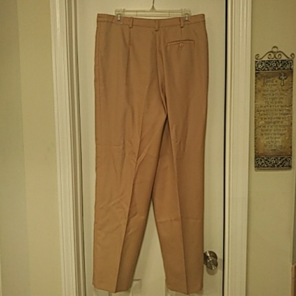 Dress pants (offers welcomed ) - Picture 2 of 2